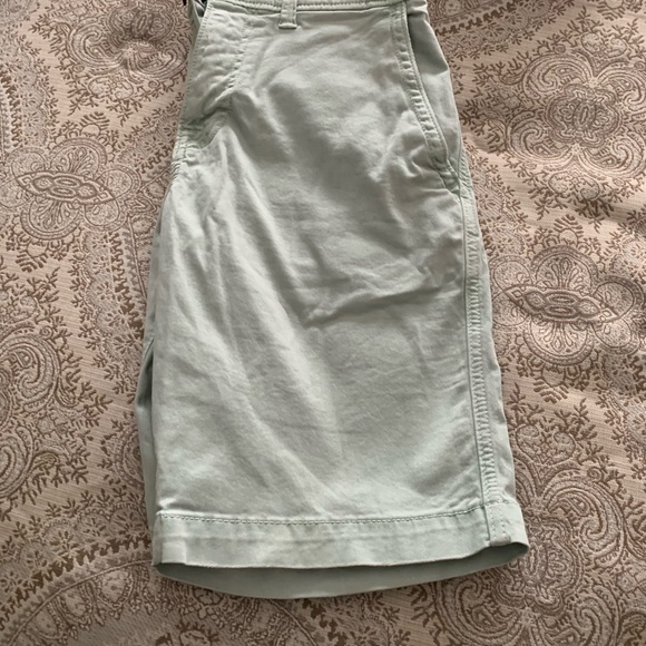 Young mens shorts - Picture 2 of 5